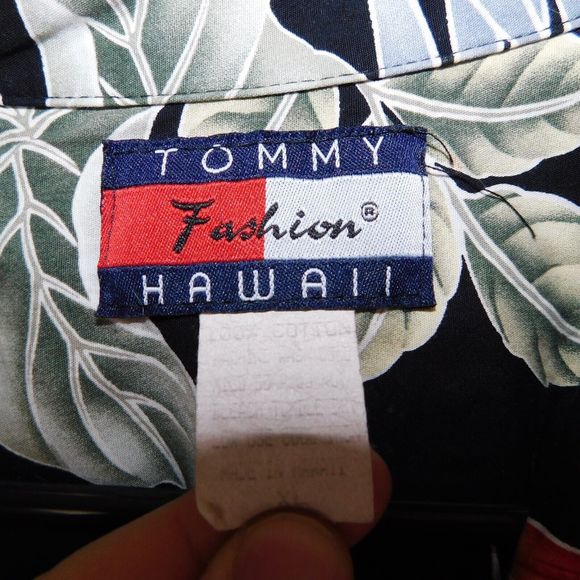 Tommy Hilfiger Hawaiian Shirt Adult XL Vintage Button Up Graphic Made in USA - Picture 2 of 7